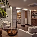 Gala Hotel 3*