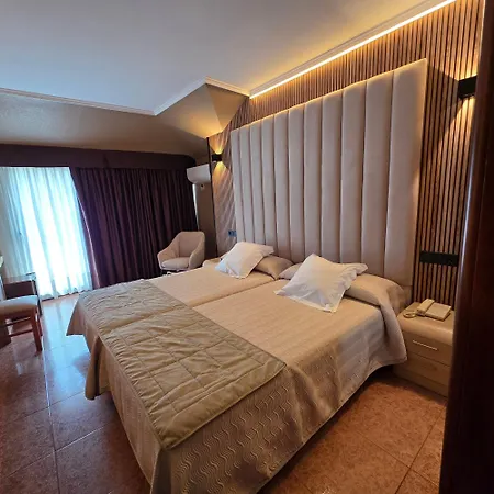 Gala 3*