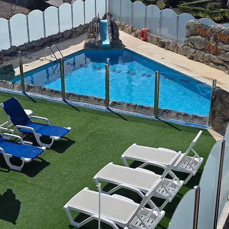 Gala Hotel 3*