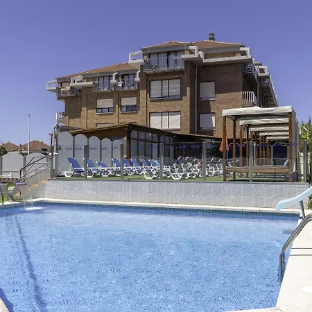 Gala Hotel 3*